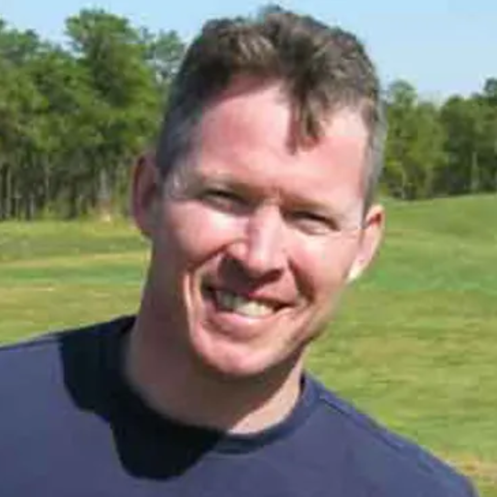 Dan Welsh hole-in-one club photo